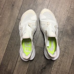 White FREE RN 5.0 Nike sneakers